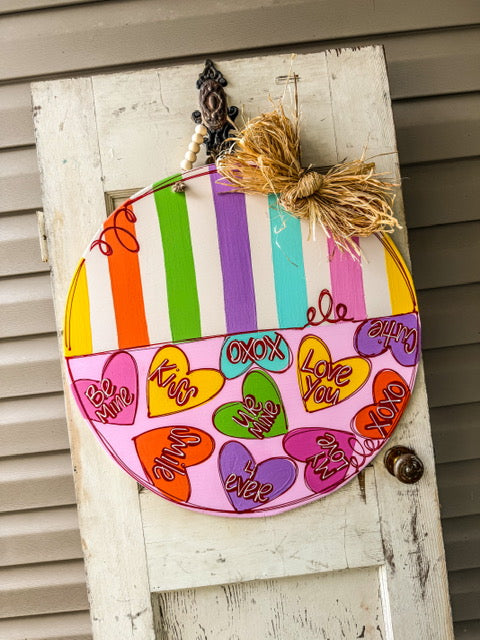 Conversation Heart Round (DO-092)