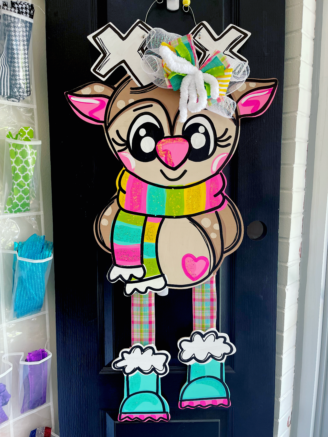 Ribbon Leg Reindeer (MJ044)