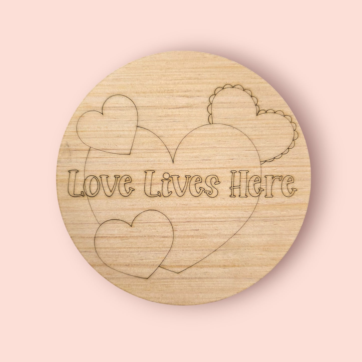 Love Lives Here Round (PC178)