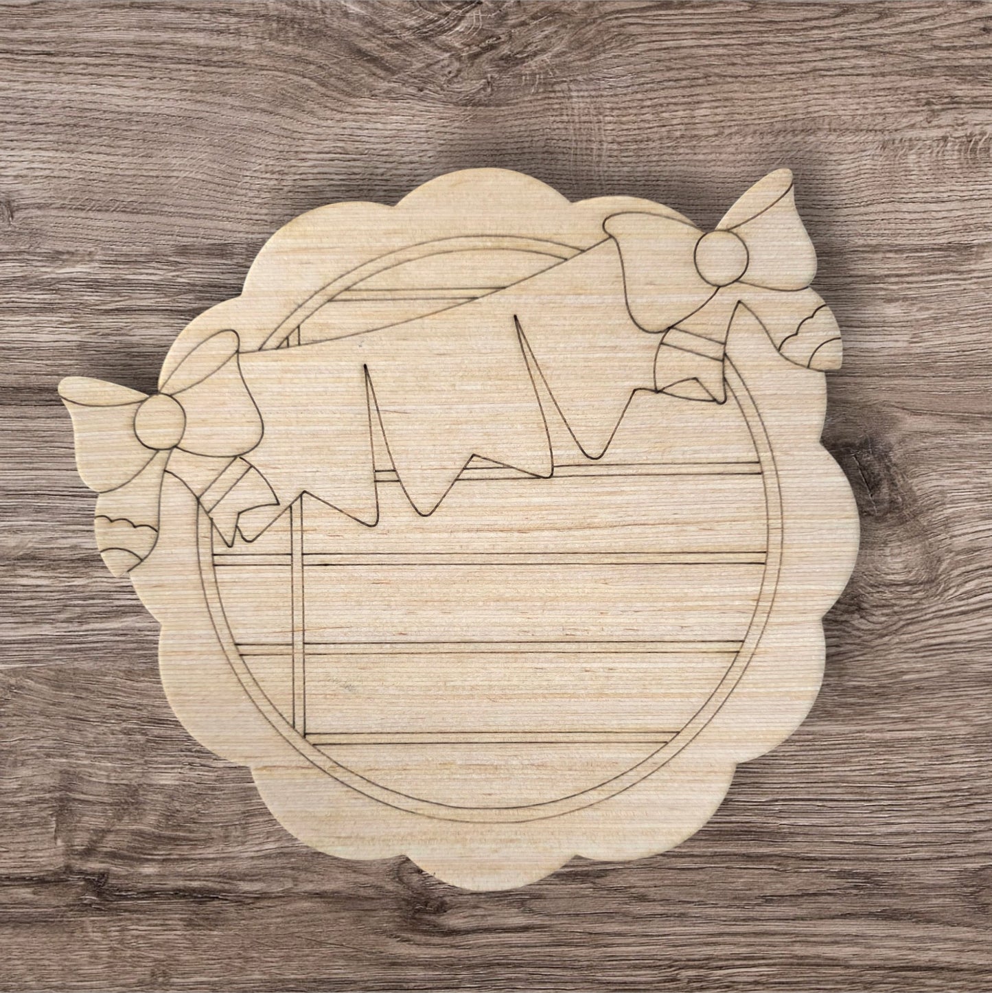 Mrs Teacher Scallop Round (RL149)