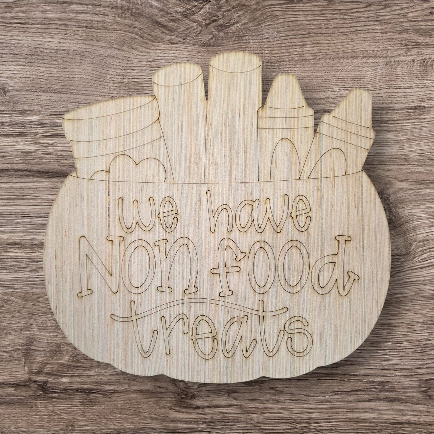 Non Food Treats Cauldron (CK049)