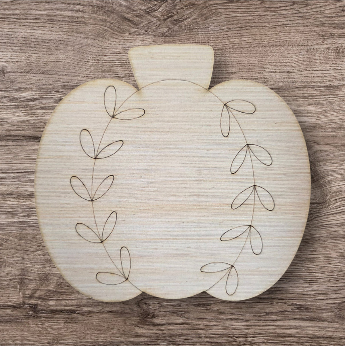Monogram Pumpkin (KA104)