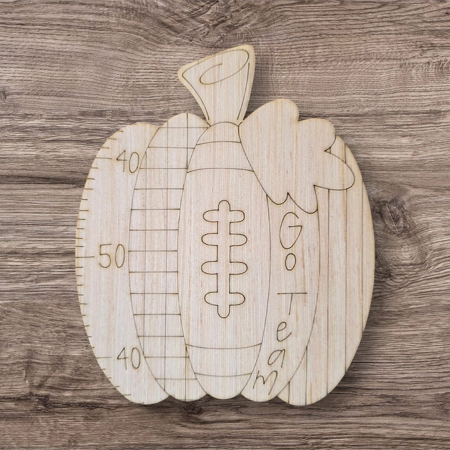 Game Day Football Pumpkin (KW200)