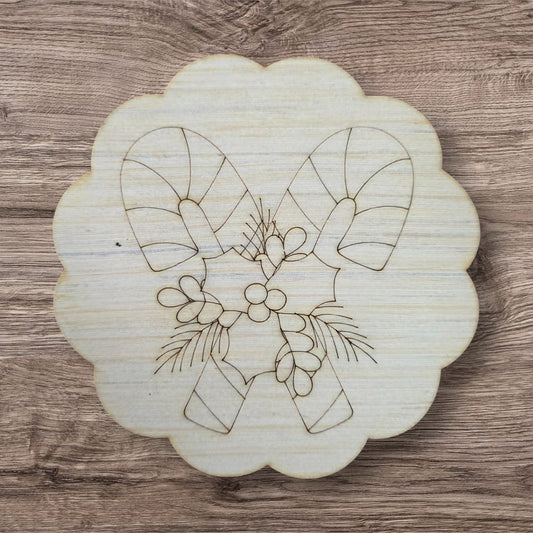 Candy Cane/Holly Scallop Ornament (RL233-O)